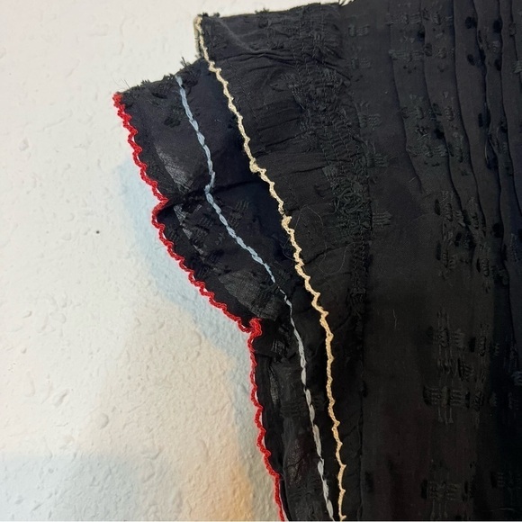 ACOS&A Ruffle Sleeve Tassel Front Top Small - Picture 4 of 8